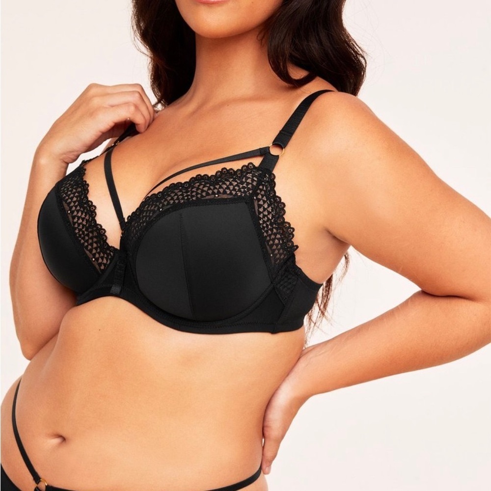 Marca Contour Plus Strappy Bra
